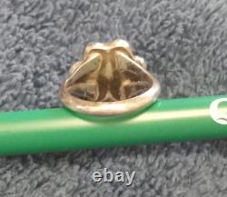 Navajo Turquoise & Silver Flower Shaped ring size 5