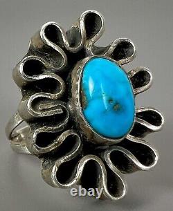 OLD PAWN Vintage Navajo Native American Sterling Silver Turquoise Ring UNIQUE