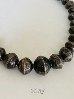 Old Pawn Navajo Sterling Silver Stamped Pearl Bench Bead Graduated Necklace 17