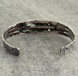 Old Vintage Native American Navajo Turquoise HAND CARVED Silver Bracelet 6.5 in