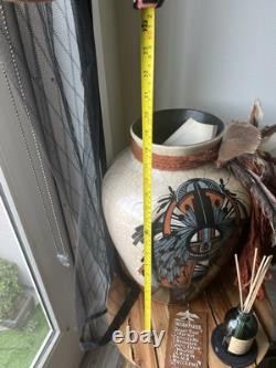Pat Pauli Native American Large Vase Authentic. Navajo