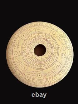 Signed Diné Navajo terracotta clay flat seed pot vase / Native American art