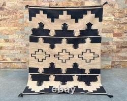 Southwestern Navajo Kilim boho Wool Rug Handwoven Native American Aztec Area Rug