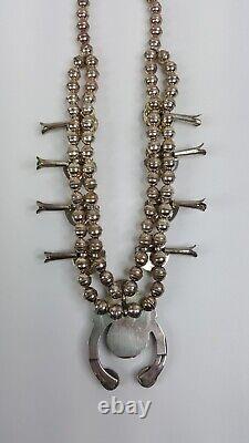 VINTAGE NATIVE AMERICAN NAVAJO SQUASH BLOSSOM TURQUOISE STERLING SILVER Necklace
