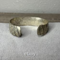 VTG Navajo Native American Sterling Silver Stamped Cuff Bracelet Hallmarked GN
