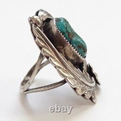 Vintage 1970s Native American Navajo Turquoise Sterling Ring Size 5.75