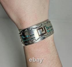 Vintage 1970s Navajo Native American Sterling Silver 925 Bracelet Turquoise Cuff