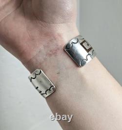 Vintage 1970s Navajo Native American Sterling Silver 925 Bracelet Turquoise Cuff