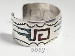 Vintage 1970s Navajo Native American Sterling Silver 925 Bracelet Turquoise Cuff