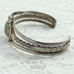 Vintage Native American Navajo Cuff Bracelet Turquoise Sterling Silver Handmade