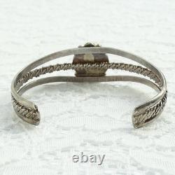 Vintage Native American Navajo Cuff Bracelet Turquoise Sterling Silver Handmade