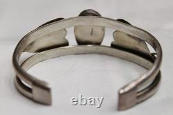 Vintage Native American Navajo Malachite Bracelet Cuff