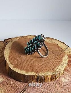 Vintage Native American Navajo Needlepoint Turquoise Sterling Silver Ring