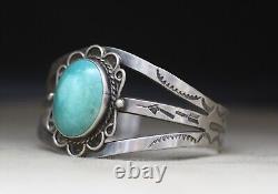 Vintage Native American Navajo Sterling Silver Turquoise Cuff Bracelet