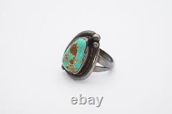 Vintage Native American Navajo Sterling Silver Turquoise Ring Size 5.75 T1