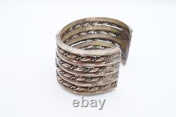 Vintage Native American Navajo Sterling Silver Twisted Cuff Bracelet 6