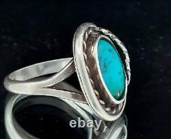 Vintage Native American, Navajo Style Turquoise & Leaf Sterling Ring Size 4.5