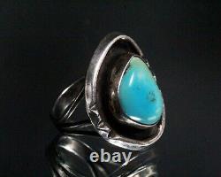 Vintage Native American Navajo Turquoise 60's Sterling Silver Ring