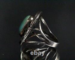 Vintage Native American Navajo Turquoise 60's Sterling Silver Ring