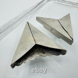 Vintage Native American Navajo Turquoise Inlay Silver Tone Collar Protectors