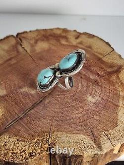 Vintage Native American Navajo Turquoise Sterling Silver Ring