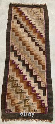 Vintage Navajo Handwoven Beautiful Native American Rug Carpet 142x55 cm