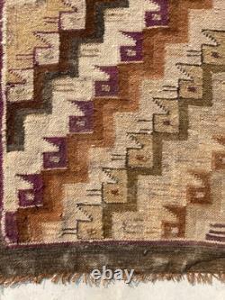 Vintage Navajo Handwoven Beautiful Native American Rug Carpet 142x55 cm