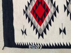 Vintage Navajo Handwoven Beautiful Native American Rug Carpet 58.6x27.9 In