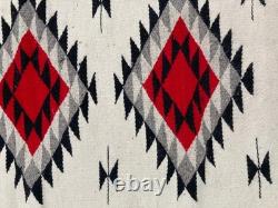 Vintage Navajo Handwoven Beautiful Native American Rug Carpet 58.6x27.9 In