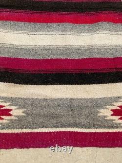 Vintage Navajo Handwoven Beautiful Native American Rug Carpet 60.2x29.5 In