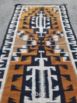 Vintage Navajo Handwoven Beautiful Native American Rug Carpet 68.5x33.8 In