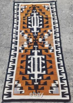 Vintage Navajo Handwoven Beautiful Native American Rug Carpet 68.5x33.8 In