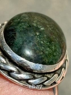 Vintage Rare Navajo WP Moss Agate Bird Leaf Insc Underside Motif One Off Size 6