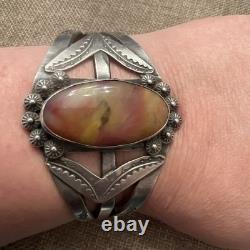 Vtg Fred Harvey Native American Petrified Wood Stamped Cuff Bracelet READ