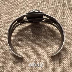 Vtg Fred Harvey Native American Petrified Wood Stamped Cuff Bracelet READ