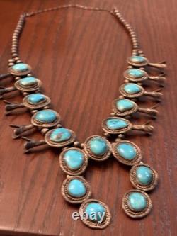 Vtg Native American TURQUOISE & STERLING SILVER Squash Blossom Necklace