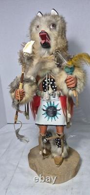18 figurines en bois amérindiennes Navajo Kachina Wolfman Wolf Irene Mcbrown