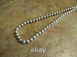 24 Authentic Vintage Navajo Argent Sterling Pearls Collier De Perles Sur La Queue De Renard