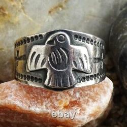 Ancienne bague navajo Thunderbird de l'ère Fred Harvey, taille 7,75, décorée de bande de cigare 925