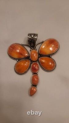 B. BEGAY Pendentif de libellule épineuse orange