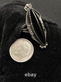 Bague VTG Navajo Amérindienne Signée E Onyx Noir Solitaire Argent 5.5