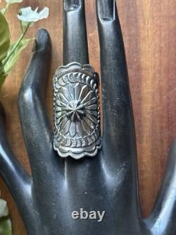 Bague artisanale en argent sterling 925 estampillée Navajo Sunshine Reeves taille 7.5