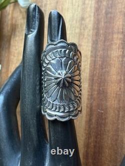 Bague artisanale en argent sterling 925 estampillée Navajo Sunshine Reeves taille 7.5