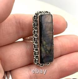 Bague en argent sterling avec labradorite, amérindienne Navajo, NOS Bague en argent sterling avec labradorite, amérindienne Navajo, NOS