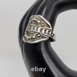 Bague en argent sterling de l'artiste navajo Emerson Bill, taille 8.5