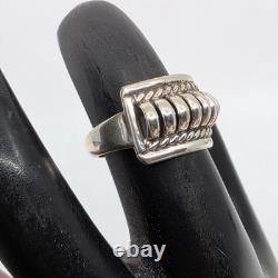 Bague en argent sterling ribbed avec signature Navajo amérindienne taille 7