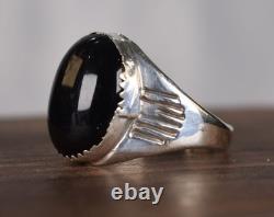 Bague en argent sterling signée Navajo vintage avec onyx noir ovale