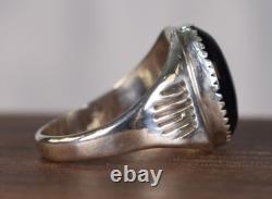 Bague en argent sterling signée Navajo vintage avec onyx noir ovale