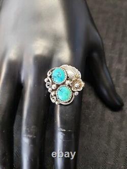 Bague vintage en argent sterling et turquoise des Amérindiens Navajo signée F taille 8.5