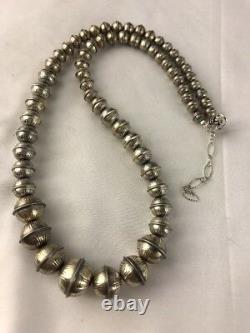 Banc Emboîté Main Perles Navajo Gradué Perles D'argent Sterling Collier De Perles 18 335